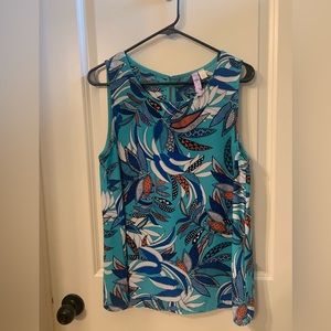 Women’s Large Sleeveless Top